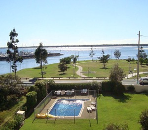 The Broadwater 