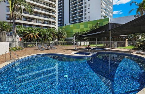 Southport Apartment | 100 m² Apartment ∙ 5 guests
