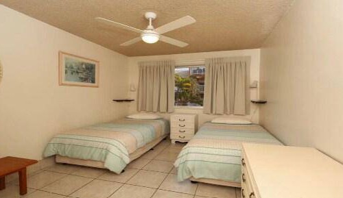 Mermaid Beach House | 100 m² House ∙ 2 bedrooms ∙ 4 guests