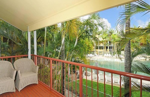 Mermaid Beach Apartment | 110 m² Serviced apartment ∙ 2 bedrooms ∙ 10 guests