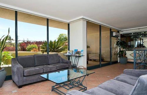 Surfers Paradise Apartment | 112 m² Serviced apartment ∙ 2 bedrooms ∙ 10 guests