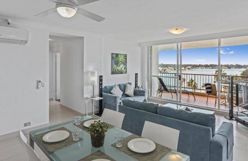 Surfers Paradise Apartment | 112 m² Serviced apartment ∙ 2 bedrooms ∙ 10 guests