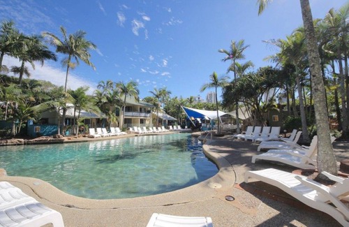 Mermaid Beach Apartment | 120 m² Apartment ∙ 2 bedrooms ∙ 4 guests
