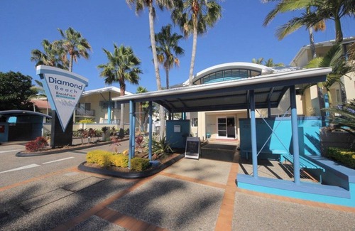 Mermaid Beach Apartment | 120 m² Apartment ∙ 2 bedrooms ∙ 4 guests