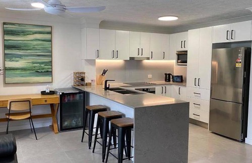 Broadbeach Apartment | 156 m² Serviced apartment ∙ 2 bedrooms ∙ 6 guests