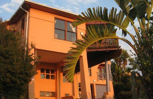 Wavecrest House | 250 m² House ∙ 3 bedrooms ∙ 7 guests