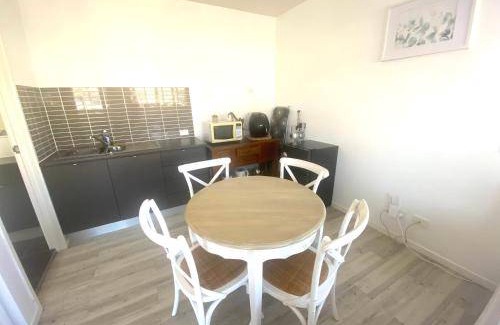 Varsity Lakes Apartment | 34 m² Apartment ∙ 1 bedroom ∙ 4 guests