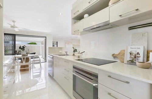 Miami Apartment | 4 Bedroom Villa - Short Walk to the Beach!