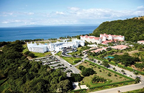 El Ocotal Resort | 400 m² Resort ∙ 2 bedrooms ∙ 127 guests