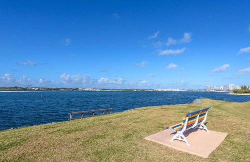 Southport Apartment | 70 m² Serviced apartment ∙ 2 bedrooms ∙ 4 guests