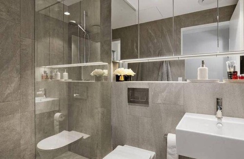 Broadbeach Apartment | Apartment ∙ 2 bedrooms ∙ 4 guests