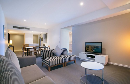 Surfers Paradise Apartment | Apartment 22303 at the Orchid Residences certainly offers the best in Surfers