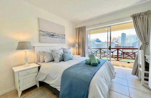 Marina Martinique Apartment | Apartment ∙ 3 bedrooms ∙ 6 guests