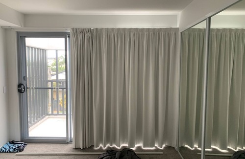 Mermaid Beach House | Attached townhouse
