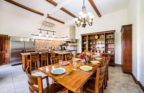 Coco House | Beautiful 4BR home great for a family