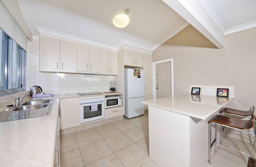 Surfers Paradise Apartment | Berkeley on the Beach