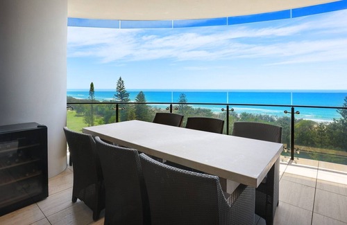 Mermaid Beach Apartment | Best address in the Gold Coast