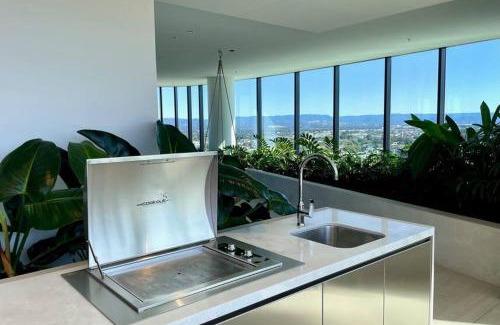 Broadbeach Apartment | Brand new luxury OceanView 2beds apt 40F