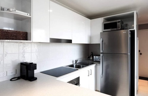 Labrador Apartment | Broadwater Pursuit Beach and Adventure for Families