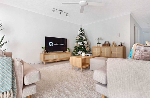 Burleigh Heads Apartment | Burleigh Heads hidden secret