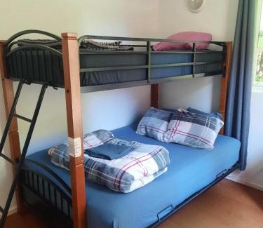 Ucluelet Hostel | C&N Backpackers - Ucluelet