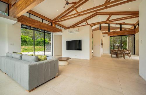 Brasilito House | Casa Los Amigos