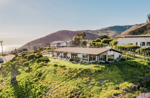 Western Malibu House | Cliffridge