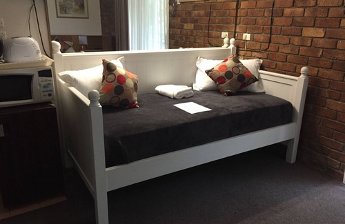 Coomera Hotel | Coomera Motor Inn