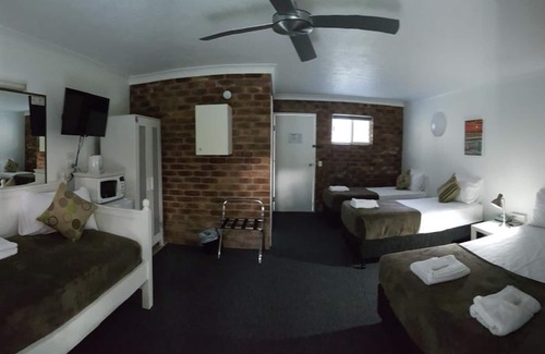 Coomera Hotel | Coomera Motor Inn
