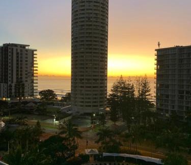 Surfers Paradise Apartment | Crown Towers Resort Apartments
