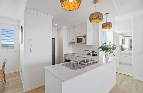 Labrador Apartment | Crystal Bay on the Broadwater