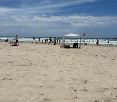 Mermaid Beach Apartment | Del Rene