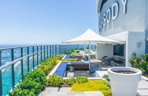 Surfers Paradise Apartment | Deluxe High Floor 2 Bedroom Apartment - GCHM