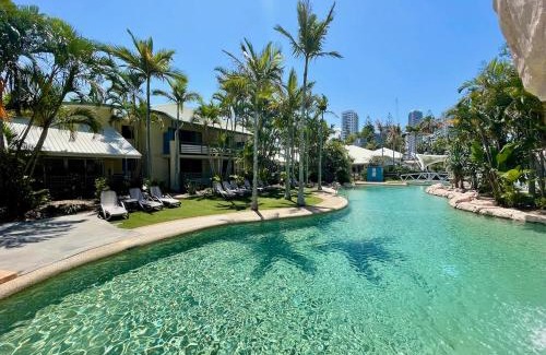 Mermaid Beach Apartment | Diamond Beach 165