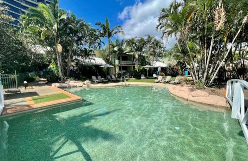 Mermaid Beach Apartment | Diamond Beach 84