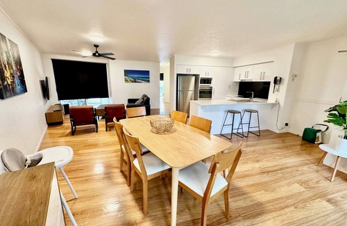 Mermaid Beach Apartment | Diamond Beach Resort 115