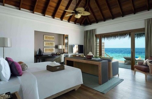 Mudhdhoo Resort | Dusit Thani Maldives