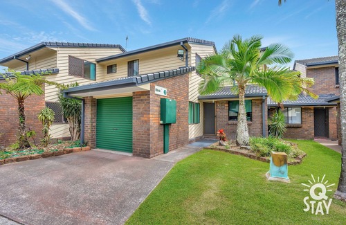 Nerang Villa | ♦️ Fountain View 3 Bedroom Villa — Q Stay