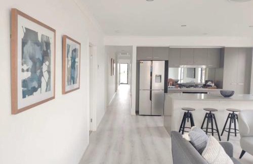 Coomera House | Gold Coast Oasis 4BR Villa in Coomera