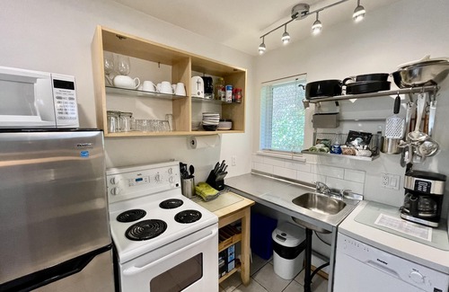 Ucluelet Cabin | Great Cabin in close to walking trails and beaches - 13T