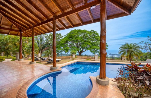 Puerto Carrillo House | House ∙ 3 bedrooms ∙ 6 guests