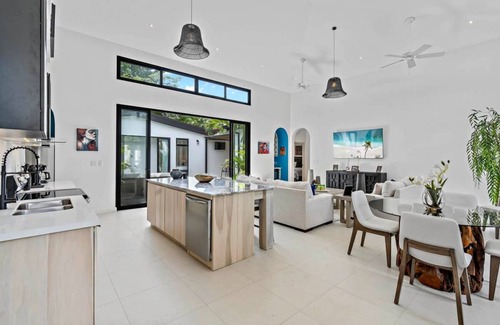 Potrero House | House ∙ 5 bedrooms ∙ 14 guests