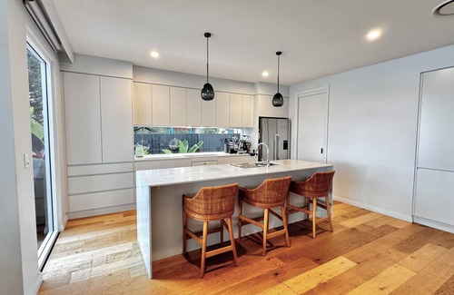 Mermaid Waters House | Huge waterfront, pool, family & pet-friendly home