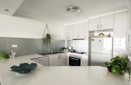 Burleigh Heads Apartment | Key Largo Apartments
