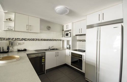 Burleigh Heads Apartment | Key Largo Apartments