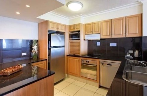Broadbeach Apartment | La Grande Apartments Broadbeach