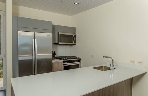 San Juan del Sur Apartment | La Santa Maria – 3 Bedroom Apartment, Balcony, Sea View