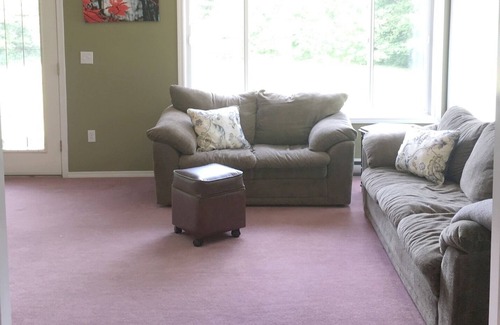 Ucluelet House | Large house for families and friends close to beaches