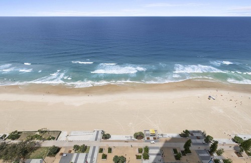 Surfers Paradise Apartment | Level 30 2 bedroom direct ocean views