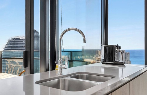 Broadbeach Apartment | Luxury 3 bedroom apartment at Casino